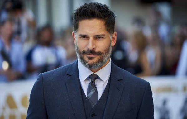 Joe Manganiello está enfermo y abandona la serie 'Six'