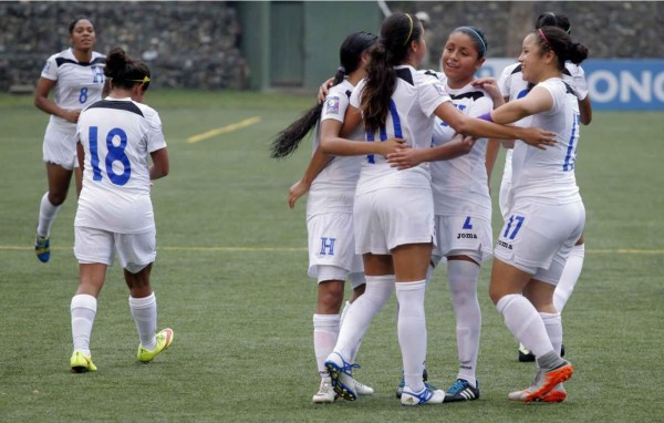 Honduras vence a Trinidad y se acerca a semifinales