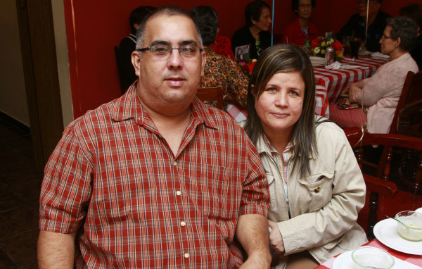 Martha Josefina Rivera festeja su cumpleaños