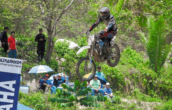 Hagan honor al nombre