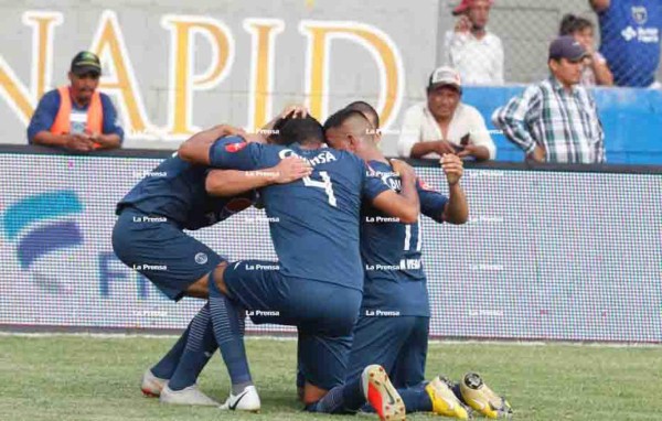 Motagua humilla al Marathón con paliza y quiere volar directo a semifinales