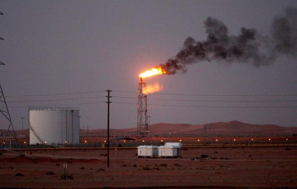 Precios del petróleo suben tras ataque a Arabia Saudita