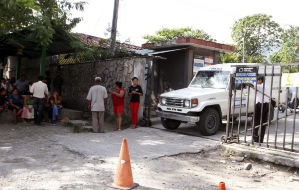 Ultiman a balazos a jovencito en una aldea de Baracoa en Puerto Cortés