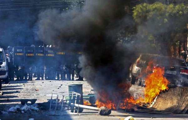 Protestan en Sao Paulo y Río de Janeiro en el día inaugural del Mundial