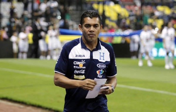 Amado Guevara fue suspendido tres partidos por la FIFA