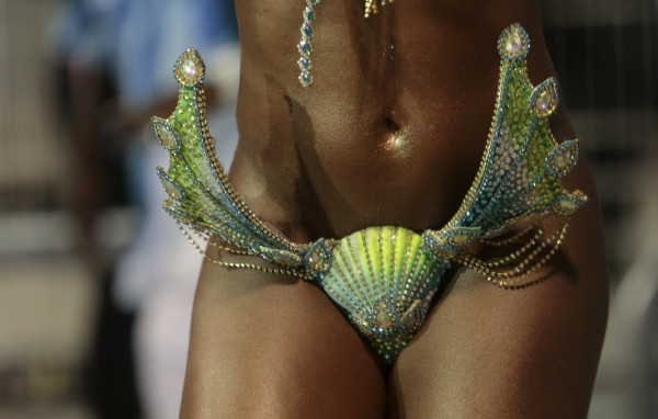 Carnaval de Río arrancan con exaltación a la percusión africana