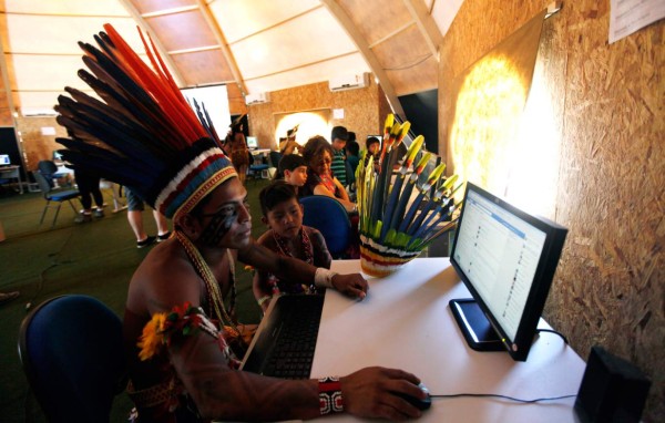 [Interactivo] Conoce los países que mejor se conectan al mundo