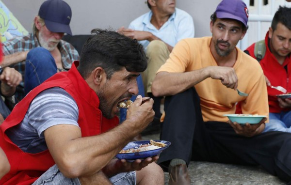 Nace 'Lula Libre', el campamento a pocos metros de la celda del expresidente