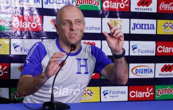 Fabián Coito sobre el Honduras - Chile: 'Es un juego interesante, nos agarra en un buen momento'