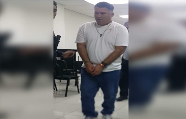 Hombre es declarado culpable por violar a su hijastra