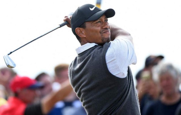 Tiger Woods sufre 'múltiples lesiones' en las piernas y fue sometido a cirugía