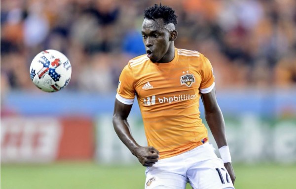 Alberth Elis recibe doble galardón en el Houston Dynamo
