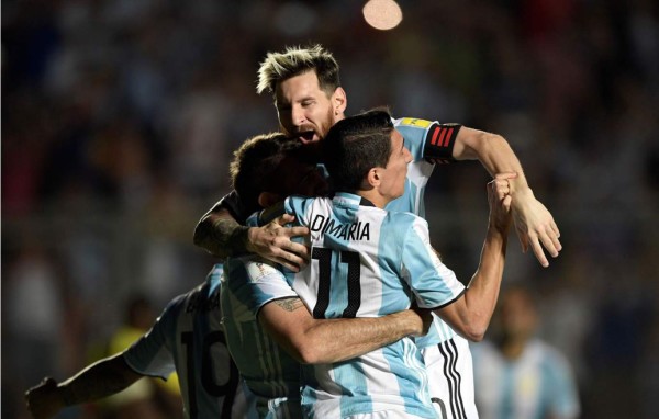 Un gran Messi devuelve a Argentina en el camino para el Mundial