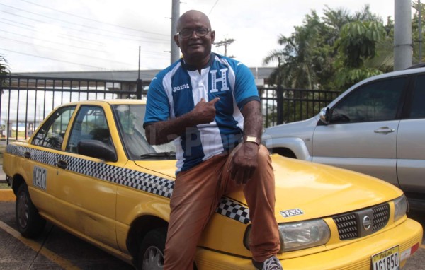 El taxista panameño que apoyará a Honduras el próximo martes