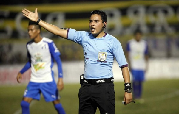 Árbitro hondureño Saíd Martínez pitará el amistoso México-Argentina