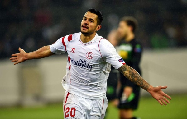 Sevilla alcanza los octavos con triunfo en Mönchengladbach