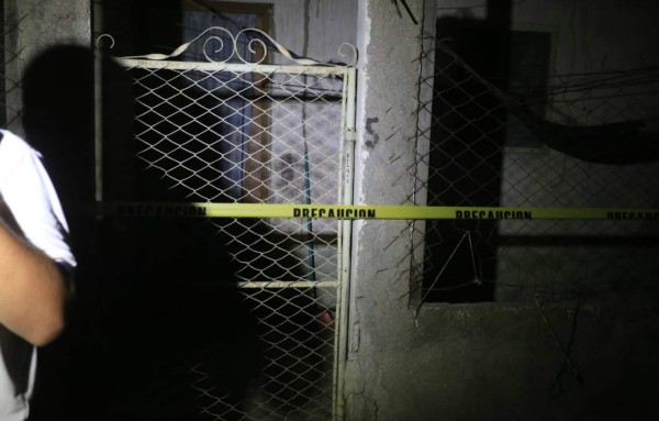 Hombre es hallado muerto dentro de su casa en San Pedro Sula