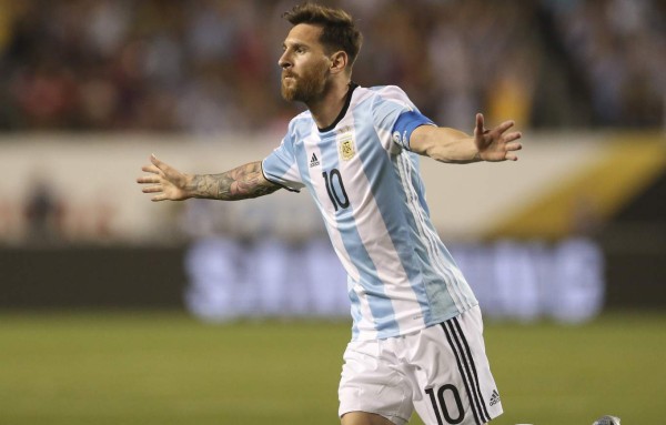 Messi reapareció con hat-trick frente a Panamá