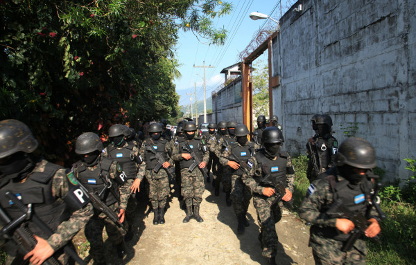 Armas y droga hallan en centro de rehabilitación de menores en San Pedro Sula