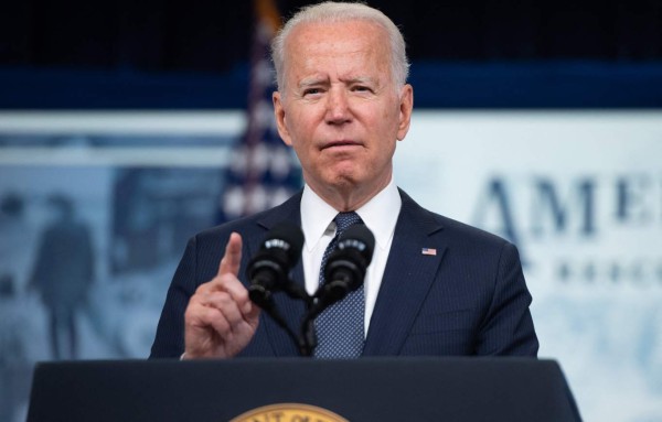 'Están matando gente': Biden arremete contra Facebook por desinformación sobre vacunas