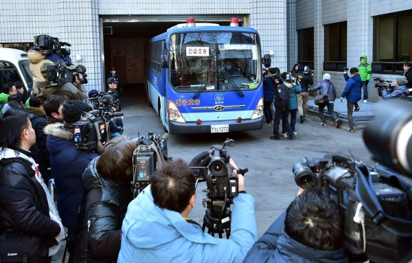 Un año de cárcel para ex jefa de Korean Air que retrasó un vuelo por las nueces