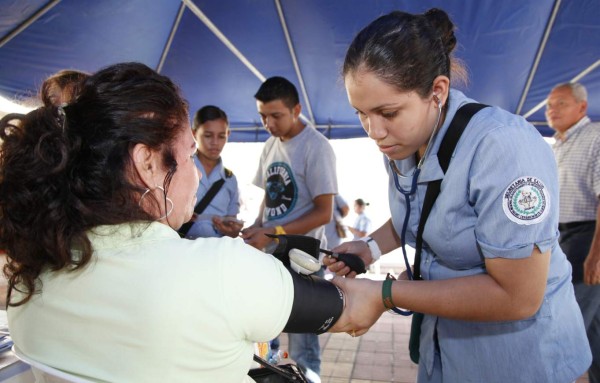 Hasta 40 pacientes asiste una enfermera en el Mario Rivas