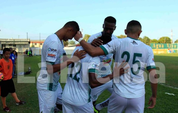 Triunfo clave del Platense sobre el Vida para respirar aliviado