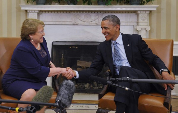 Obama ve a Chile como un 'modelo de democracia' en Latinoamérica