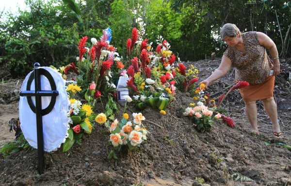 Lágrimas y dolor por Jarquín, un universitario muerto en un asalto
