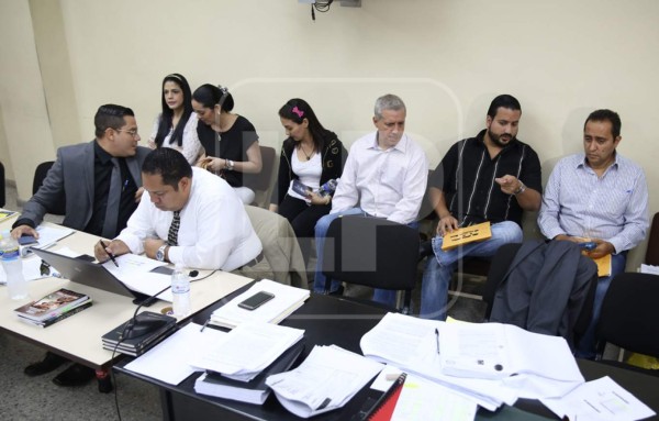 Tribunal absuelve a Mario Zelaya, Bertetty y a 12 exdirectivos del Ihss por corrupción