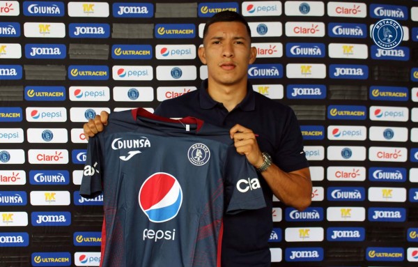 Oficial: El Motagua renueva al extremo derecho Kevin López por un año