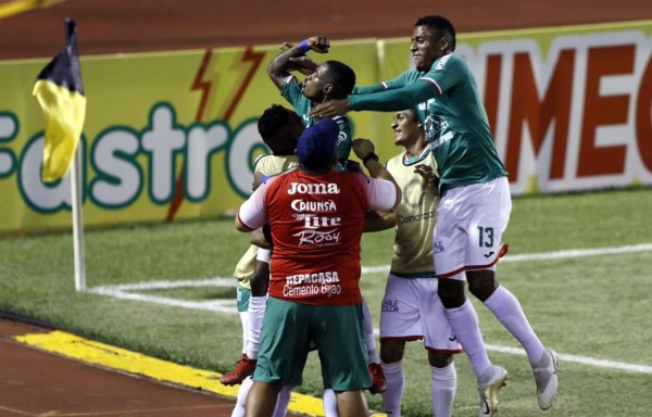 ¡Monstruosa voltereta! Marathón remontó y ganó el derbi al Real España