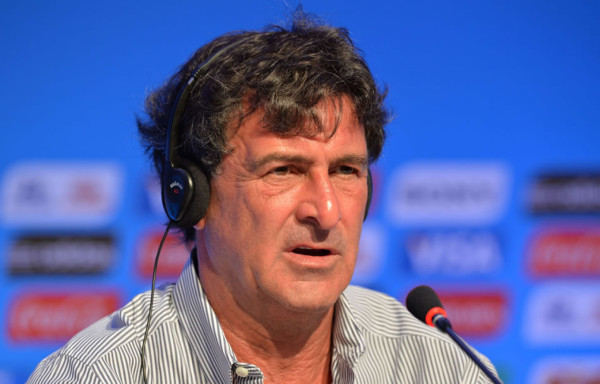 Los ocho ex futbolistas que decidirán el destino de las 32 selecciones