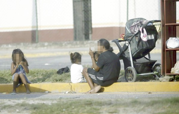 Los niños mendigos se multiplican y recaudan más de L3 millones al año