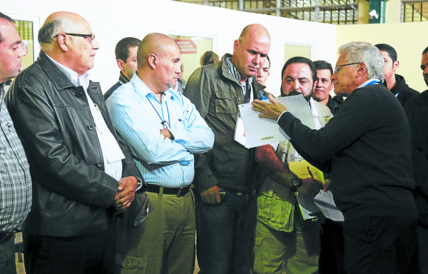 Cuentan voto por voto para definir alcalde de San Pedro Sula