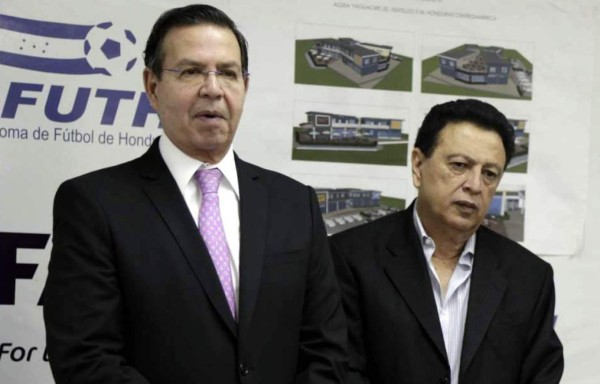 Callejas y Hawit serían expulsados de la Fifa de por vida