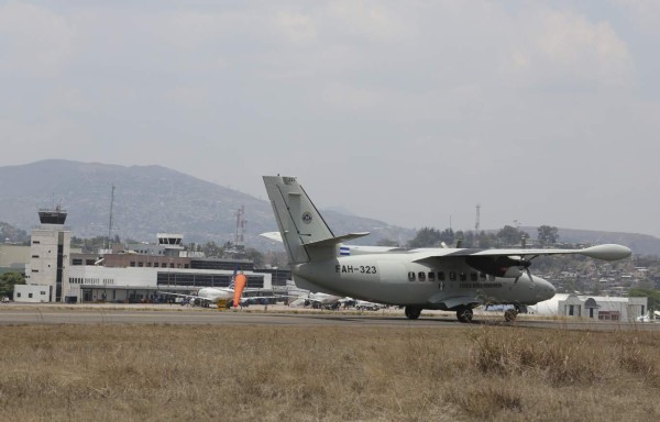 Congreso Nacional suspende discusión del contrato de aeropuertode Palmerola