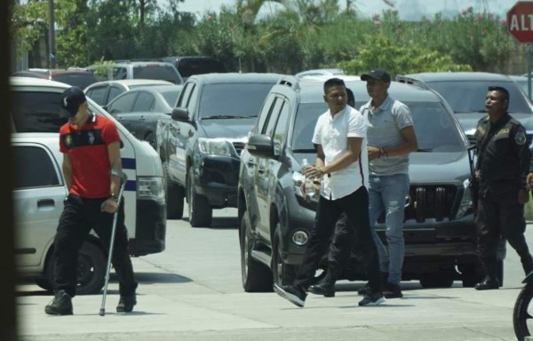 A prisión otros supuestos miembros de Los Grillos