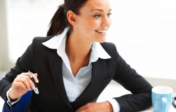 11 consejos de belleza para lucir guapa en la oficina