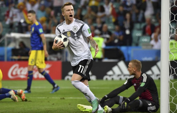 Toni Kroos le da triunfo agónico triunfo a Alemania ante Suecia y lo mantiene con vida