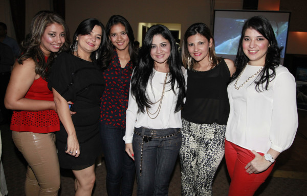 Mercadeo Pepsi celebra fiesta navideña