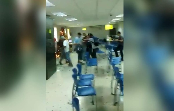 Video: Así fue el terror que vivieron empleados de banco en San Pedro Sula