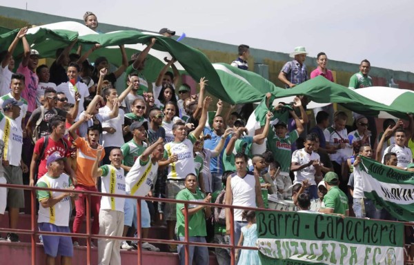 Nuevamente se retrasa juego en la Liga Nacional de Honduras