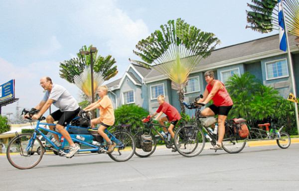 A puro pedal buscan romper récord Guinness