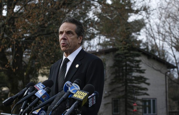 Gobernador neoyorquino califica de terrorismo el ataque antisemita