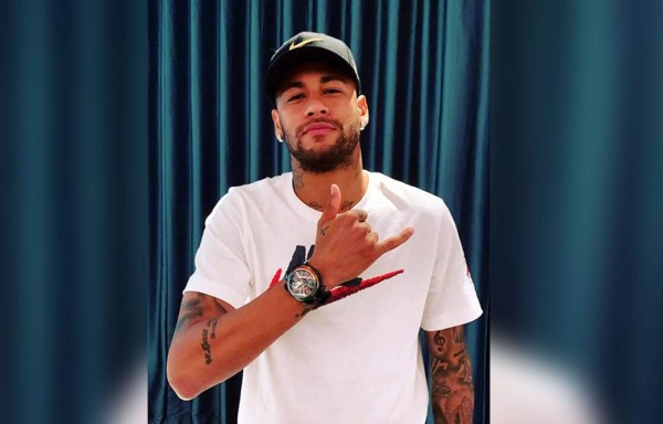 Patrocinador publica por error una foto de Neymar que revela su futuro
