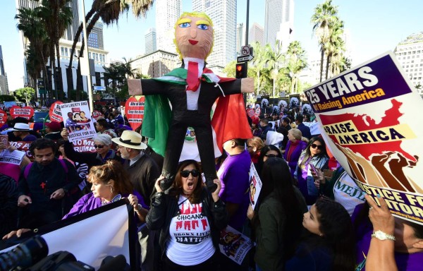Los anti Trump sueñan con 'una rebelión' del Colegio electoral