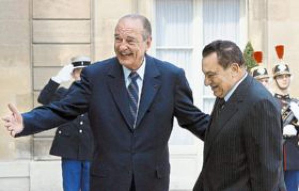 Chirac se retira tras 40 años en el poder