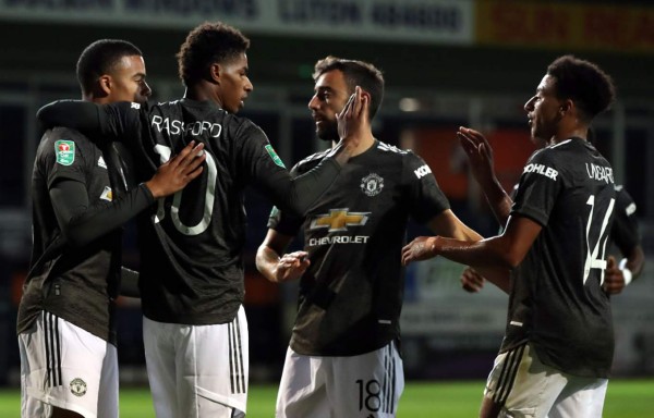 El Manchester United sigue con vida en la Copa de la Liga inglesa. Foto AFP