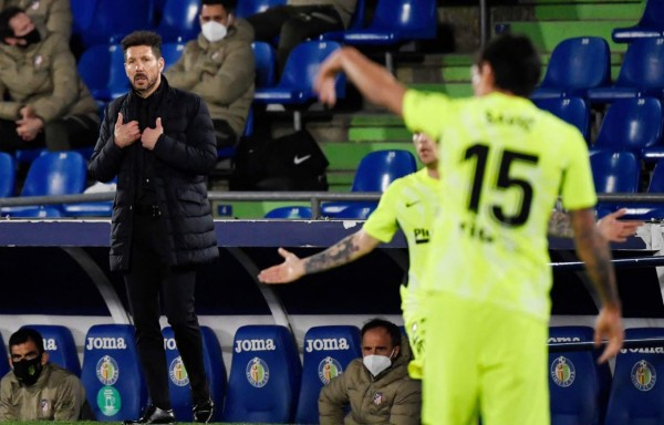Atlético tropieza contra Getafe y pone emoción a la Liga Española
